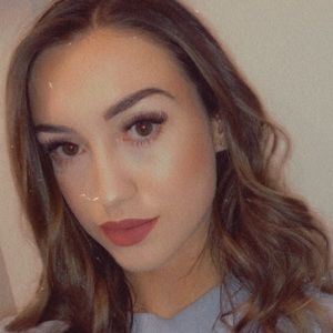 Meet your Posher, Annalyssa